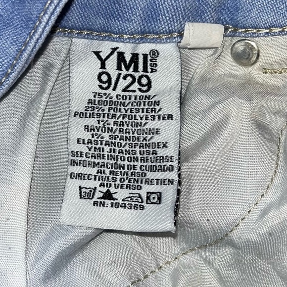 YMI Jeans Wanna Betta Butt Denim Shorts Size 9/29 - Picture 6 of 12